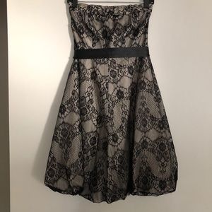 Lace Bubble dress